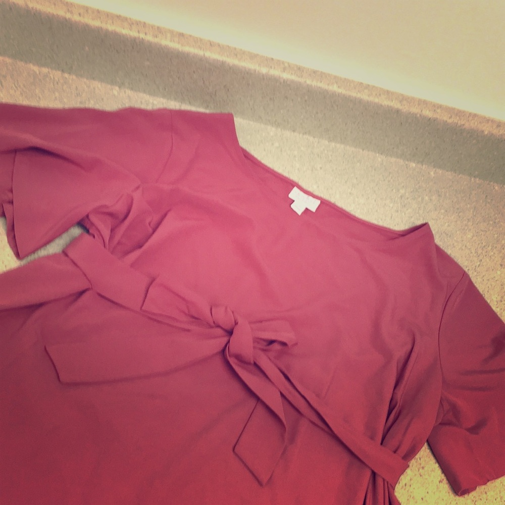 Ingrid & Isabel Maternity Blouse